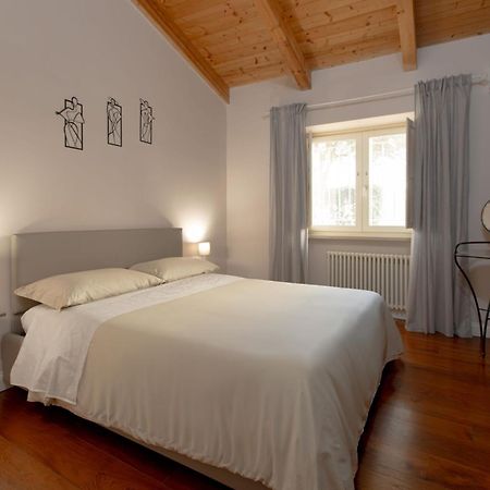 Favolosa Residenza Con Jacuzzi Санта-Мария-Капуа-Ветере Экстерьер фото